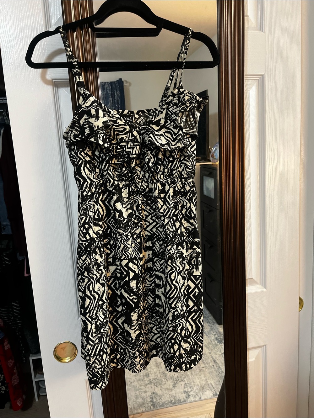 Wet Seal black and white abstract geometric pattern dress
